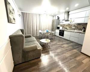 2-к квартира, вторичка, 56м2, 4/21 этаж