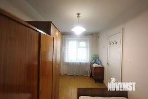 1-к квартира, вторичка, 42м2, 1/4 этаж