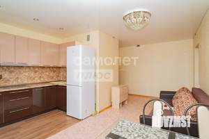 2-к квартира, вторичка, 56м2, 1/10 этаж