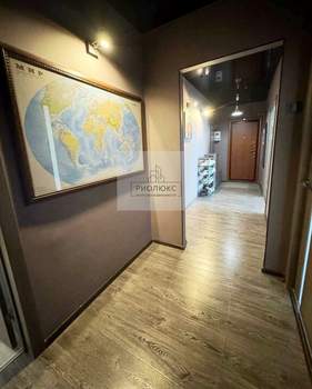 2-к квартира, вторичка, 64м2, 10/10 этаж