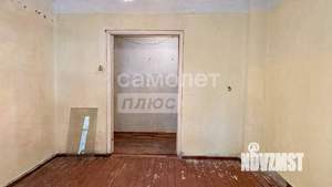 2-к квартира, вторичка, 60м2, 1/4 этаж