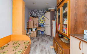 3-к квартира, вторичка, 52м2, 2/2 этаж