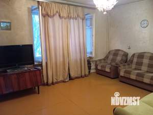 2-к квартира, вторичка, 58м2, 1/9 этаж
