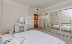 4-к квартира, вторичка, 104м2, 3/3 этаж