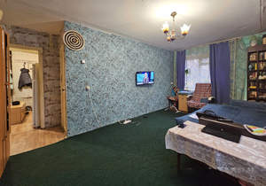 2-к квартира, вторичка, 43м2, 1/5 этаж