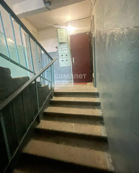 2-к квартира, вторичка, 44м2, 1/5 этаж