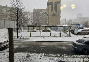 2-к квартира, вторичка, 52м2, 1/10 этаж