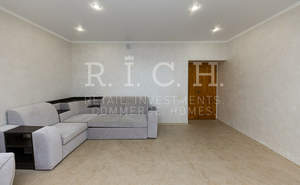 3-к квартира, вторичка, 107м2, 10/10 этаж