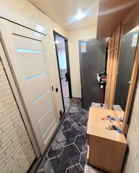 1-к квартира, вторичка, 33м2, 1/4 этаж