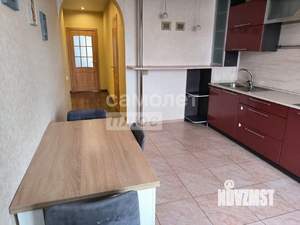 2-к квартира, вторичка, 65м2, 4/5 этаж