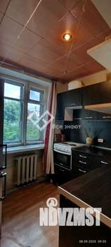 2-к квартира, вторичка, 39м2, 1/2 этаж