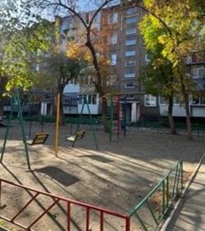 3-к квартира, вторичка, 63м2, 4/5 этаж