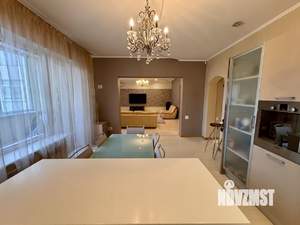 3-к квартира, вторичка, 149м2, 3/5 этаж