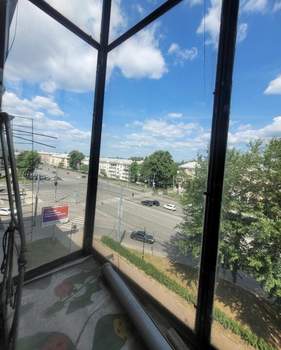 2-к квартира, вторичка, 65м2, 4/5 этаж