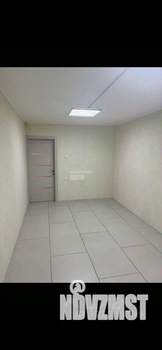 3-к квартира, вторичка, 65м2, 1/10 этаж