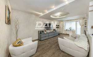 4-к квартира, вторичка, 130м2, 10/11 этаж