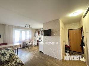 3-к квартира, вторичка, 56м2, 1/10 этаж