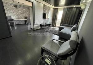 3-к квартира, вторичка, 83м2, 1/10 этаж