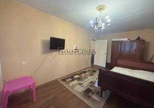 3-к квартира, вторичка, 63м2, 2/5 этаж