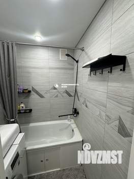 2-к квартира, вторичка, 64м2, 9/9 этаж