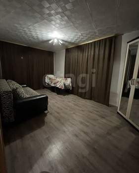 2-к квартира, вторичка, 50м2, 1/9 этаж