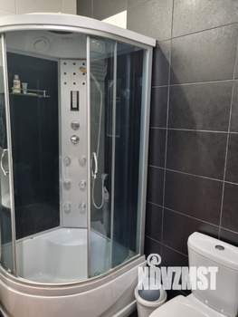 2-к квартира, вторичка, 56м2, 1/3 этаж