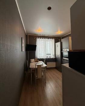 1-к квартира, вторичка, 40м2, 4/10 этаж