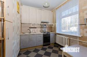 3-к квартира, вторичка, 53м2, 1/2 этаж