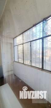 2-к квартира, вторичка, 54м2, 1/10 этаж