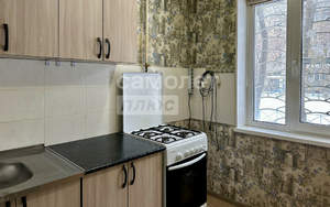 2-к квартира, вторичка, 43м2, 1/5 этаж