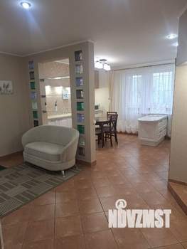 4-к квартира, вторичка, 126м2, 2/11 этаж