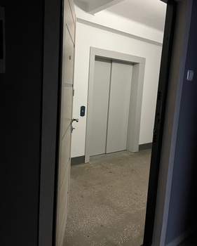 1-к квартира, вторичка, 40м2, 1/10 этаж