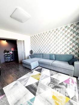 2-к квартира, вторичка, 64м2, 10/10 этаж