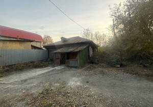 2-к квартира, вторичка, 39м2, 1/1 этаж
