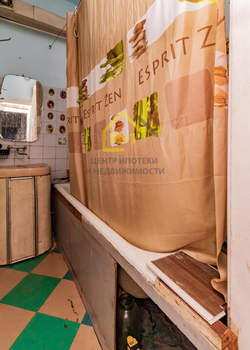 2-к квартира, вторичка, 61м2, 2/5 этаж