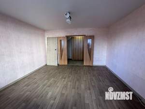 2-к квартира, вторичка, 56м2, 1/10 этаж