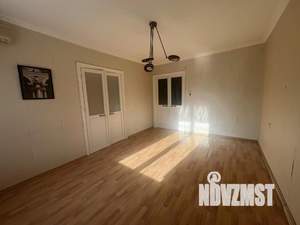 4-к квартира, вторичка, 111м2, 2/6 этаж