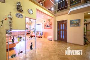 4-к квартира, вторичка, 136м2, 10/16 этаж