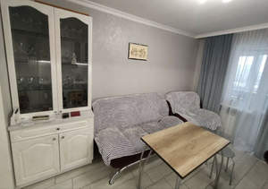 4-к квартира, вторичка, 74м2, 9/10 этаж