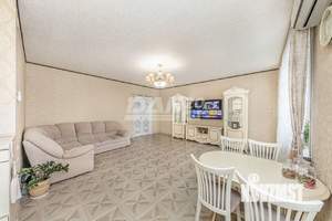 3-к квартира, вторичка, 109м2, 3/18 этаж