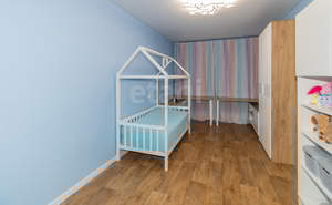 3-к квартира, вторичка, 74м2, 9/10 этаж