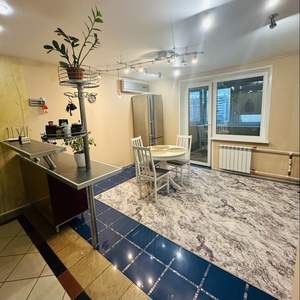 4-к квартира, вторичка, 123м2, 6/10 этаж