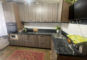 3-к квартира, вторичка, 65м2, 1/9 этаж