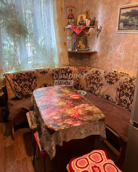 3-к квартира, вторичка, 65м2, 1/10 этаж