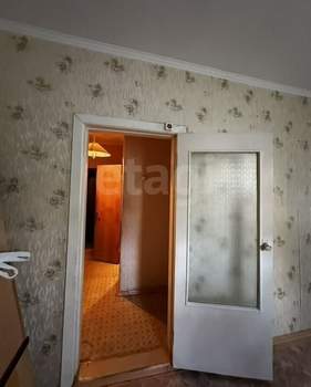 1-к квартира, вторичка, 30м2, 1/4 этаж