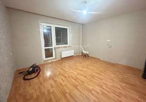 2-к квартира, вторичка, 57м2, 8/10 этаж