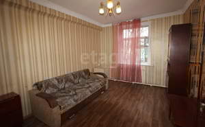 2-к квартира, вторичка, 59м2, 1/3 этаж