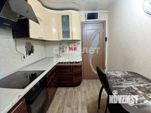 3-к квартира, вторичка, 56м2, 1/5 этаж