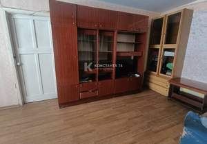 2-к квартира, вторичка, 43м2, 1/5 этаж