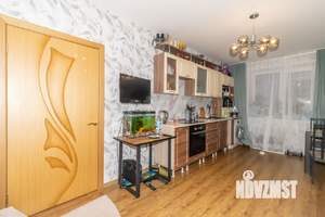 2-к квартира, вторичка, 61м2, 1/10 этаж